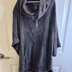 Barefoot Dreams Cozy Chic Lite Weekend Poncho in Grey Sz S/M